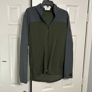 Ten Thousand Tactical Overzip